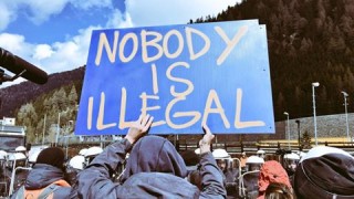 No Borders - No Frontiere - Nobody is illegal